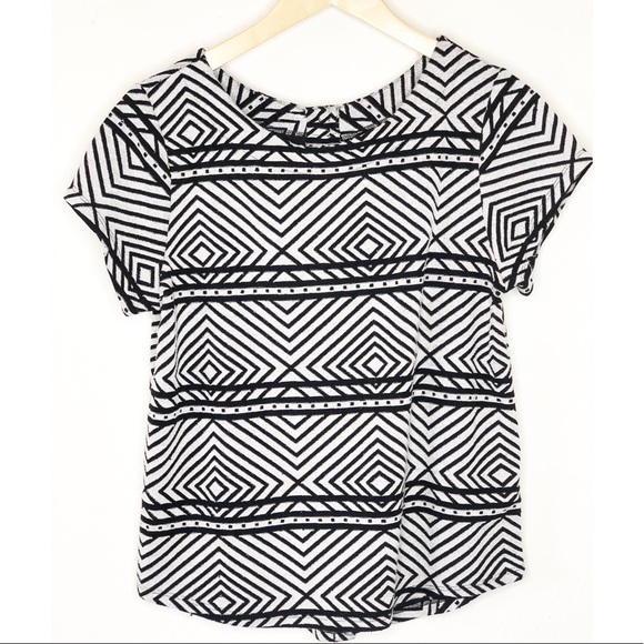 Lucky Brand Black & White Aztec Graphic Blouse - Picture 2 of 4